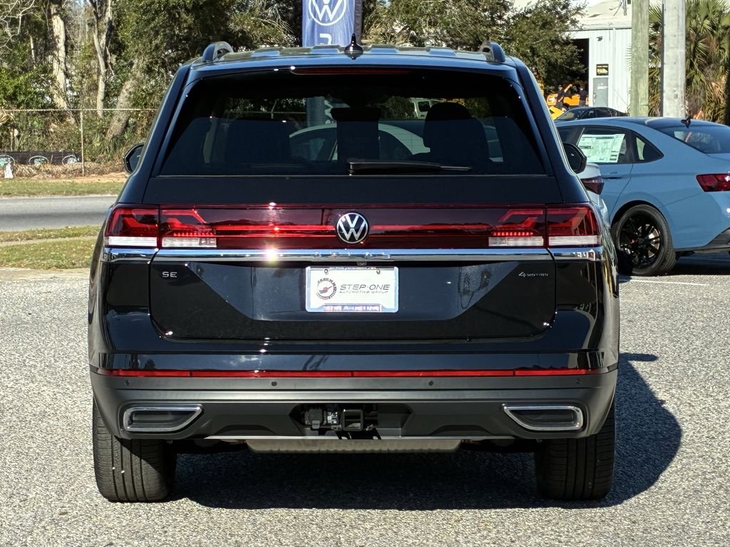 New 2026 Black Volkswagen 2.0T SE w/Technology image 6
