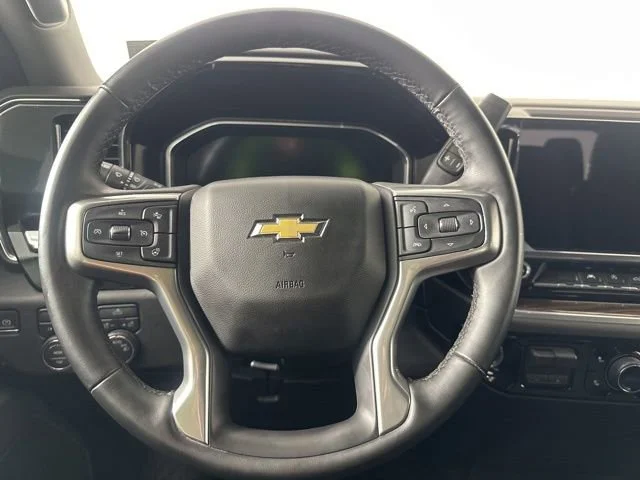 2026 Chevrolet Silverado 1500 LT - Photo 9