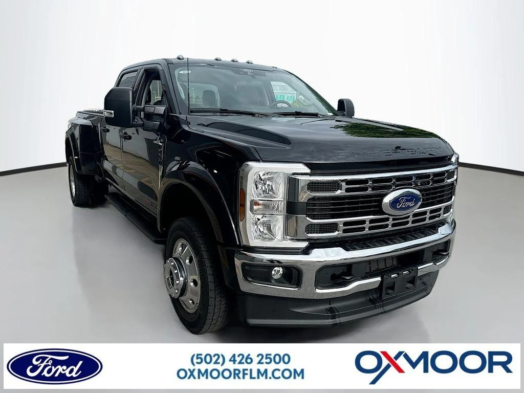 2026 Ford F-450 XLT 4x4 Crew Cab 8' Box DRW's photo