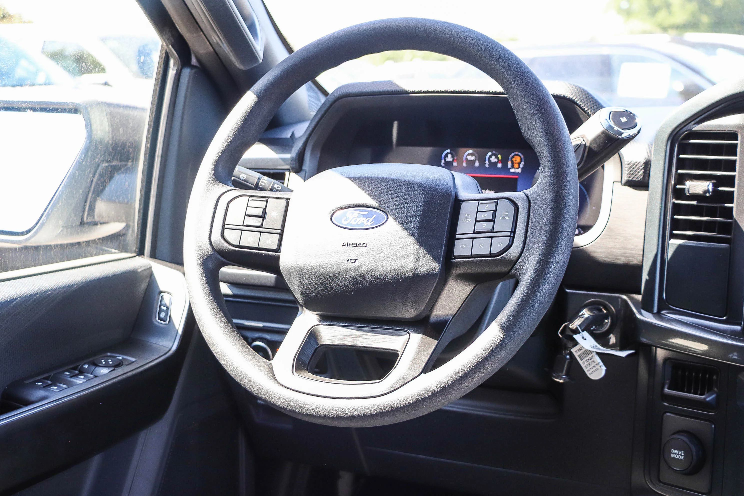 New 2026 Oxford White Ford STX image 18