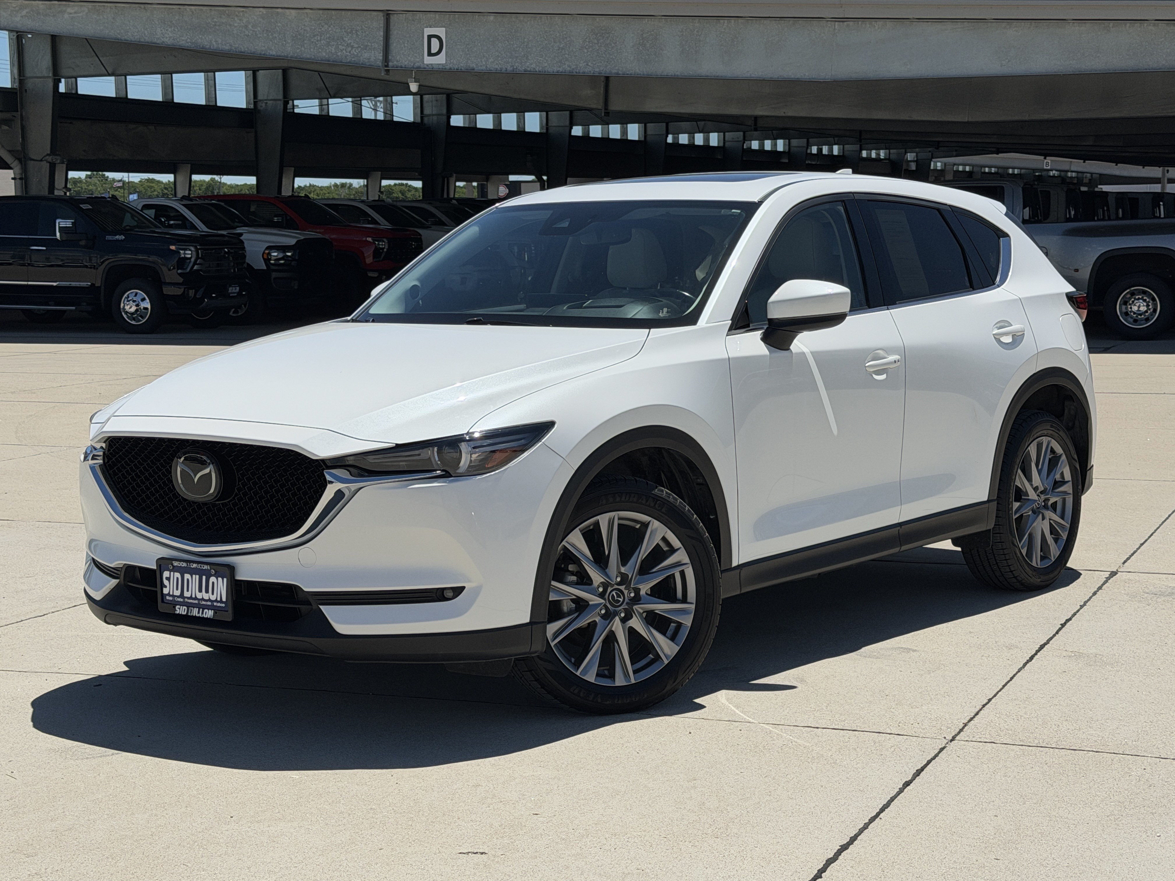 Used 2021 Snowflake White Pearl Mica Mazda Grand Touring image 1