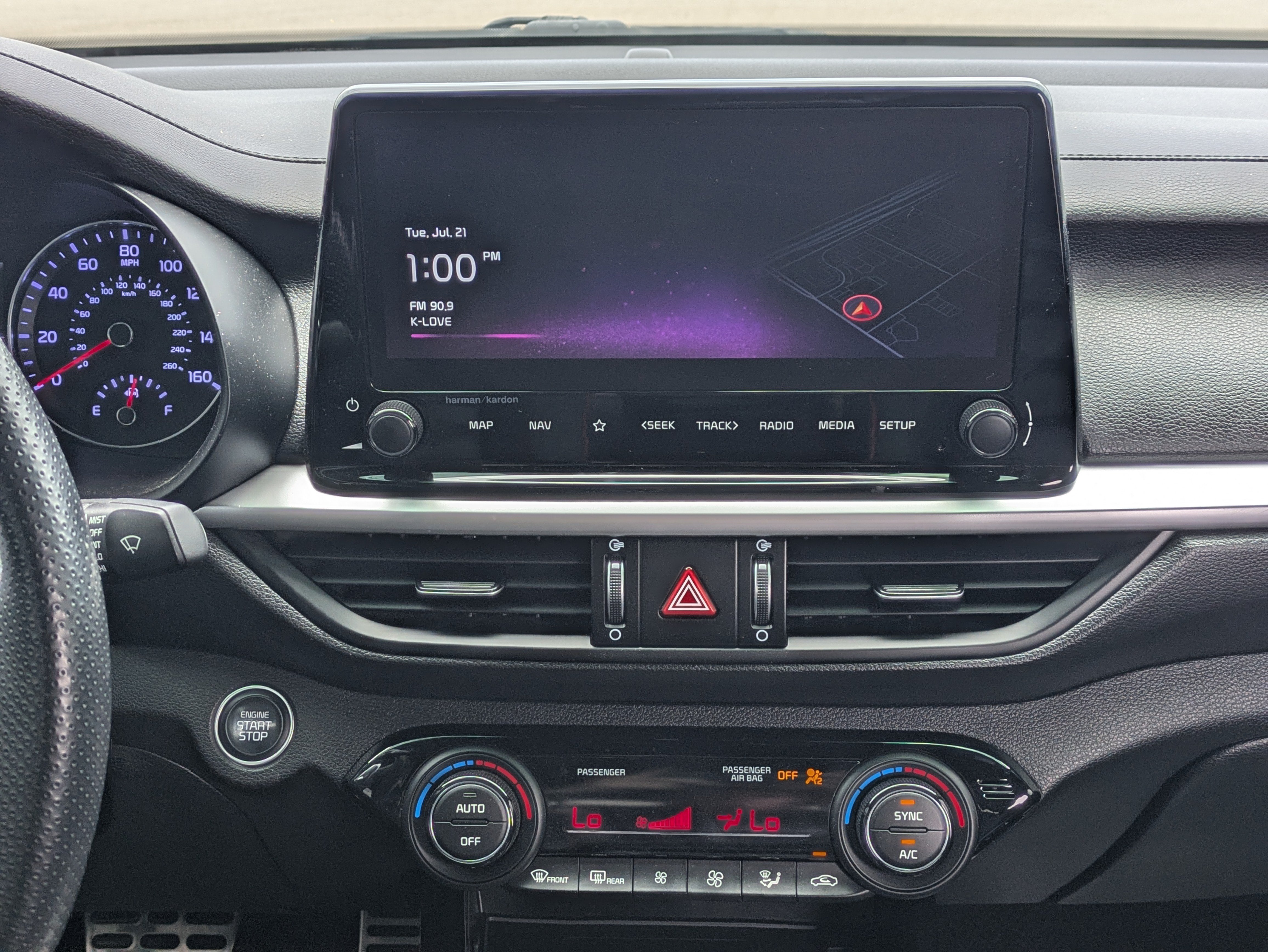 Used 2023 Snow White Pearl Kia GT image 18