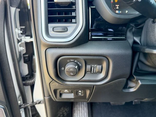 New 2026 Silver Zynith Exterior Paint RAM Laramie image 21