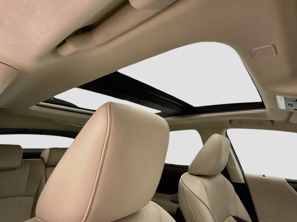 Used 2024 Obsidian Lexus 350 Ultra Luxury image 17