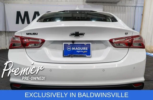 Used 2025 White Chevrolet LT image 6
