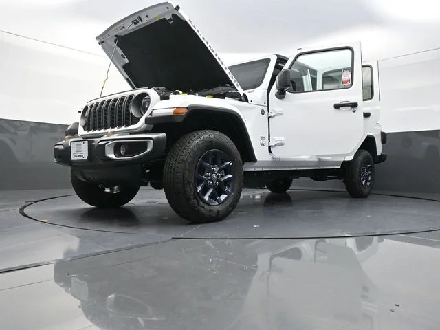 New 2026 Bright White Clear-Coat Exterior Paint Jeep 85th Anniversary Edition image 32