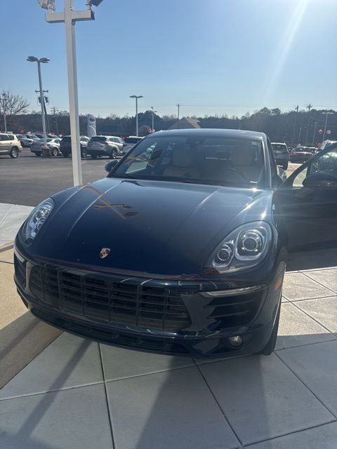 2018 Porsche Macan Base
