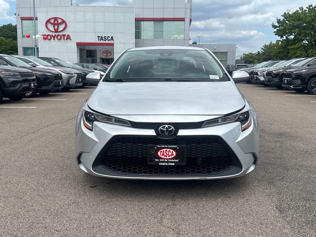 Used 2020 Silver Toyota LE image 2