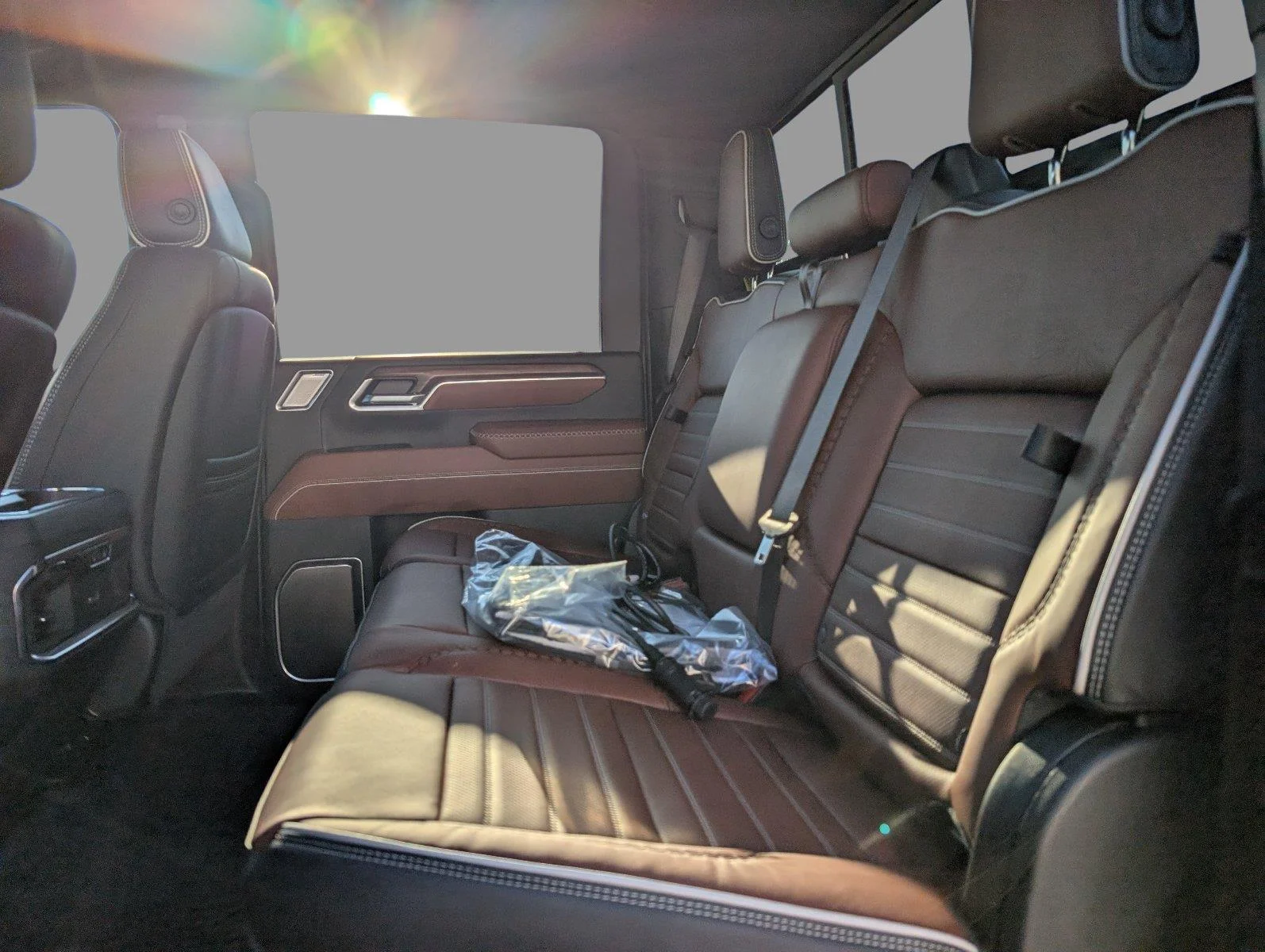 New 2026 Sterling Metallic GMC Denali Ultimate image 34