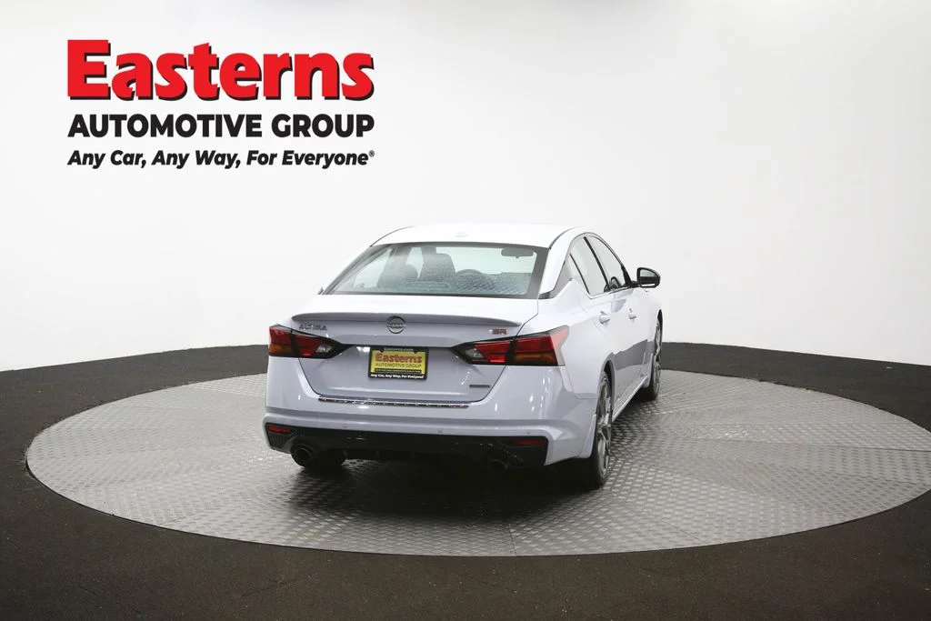 Used 2023 Gray Nissan 2.0 SR image 40