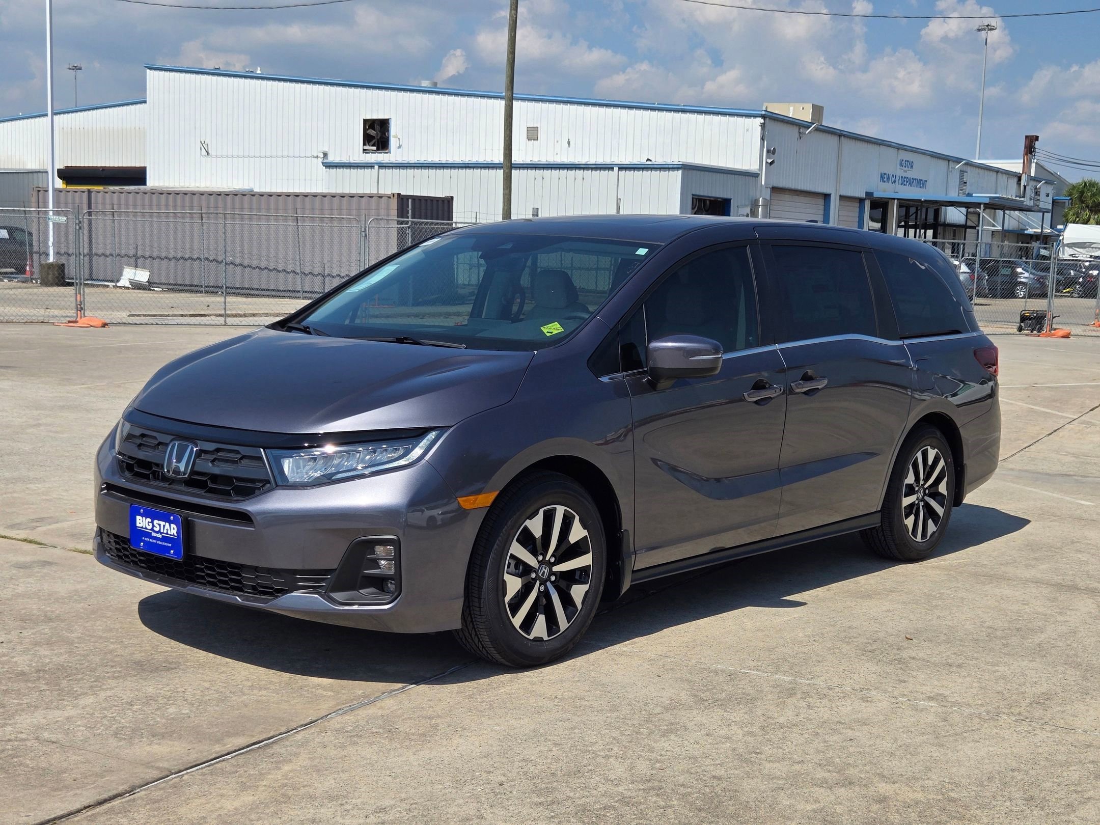 New 2026 Modern Steel Metallic Honda EX-L image 8
