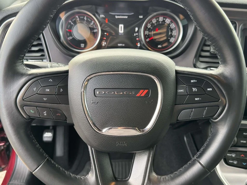 Used 2019 Red Dodge SXT image 16