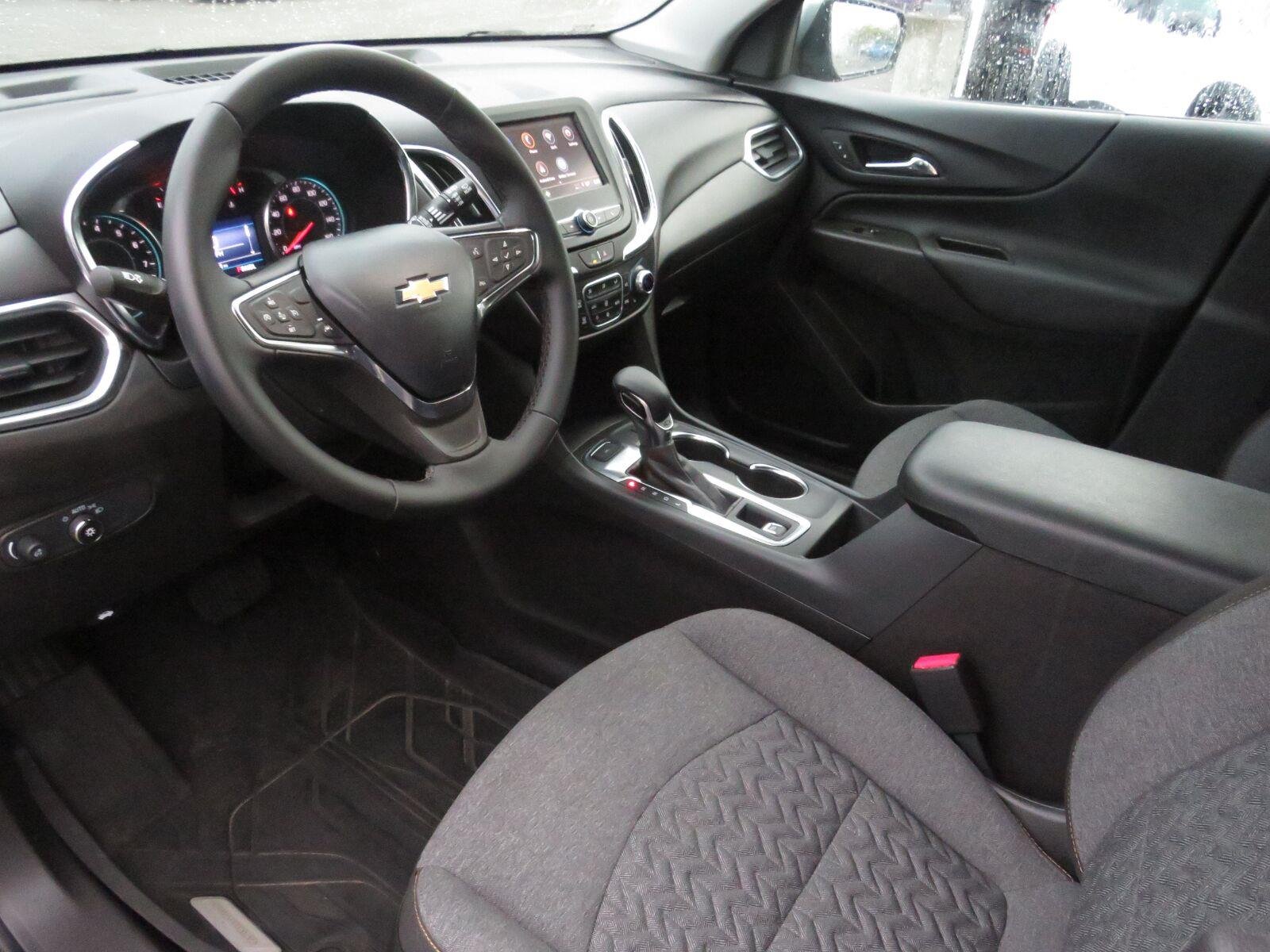 Used 2024 Sterling Gray Metallic Chevrolet LT image 22