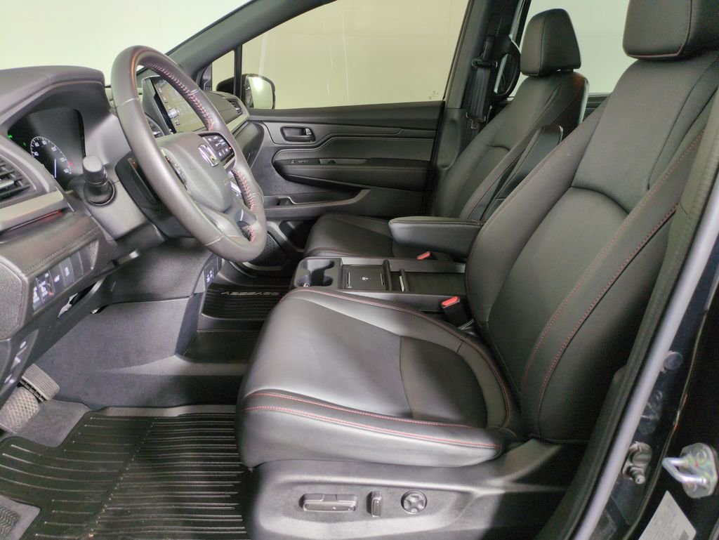 2025 Honda Odyssey Sport L - Photo 10