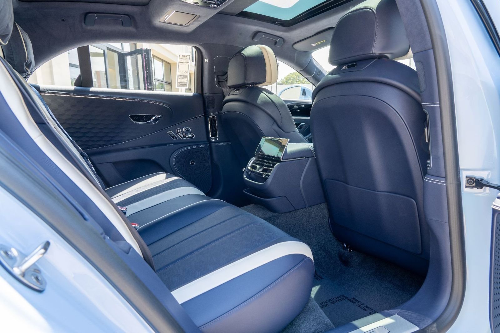 2025 Bentley Flying Spur Speed - Photo 21