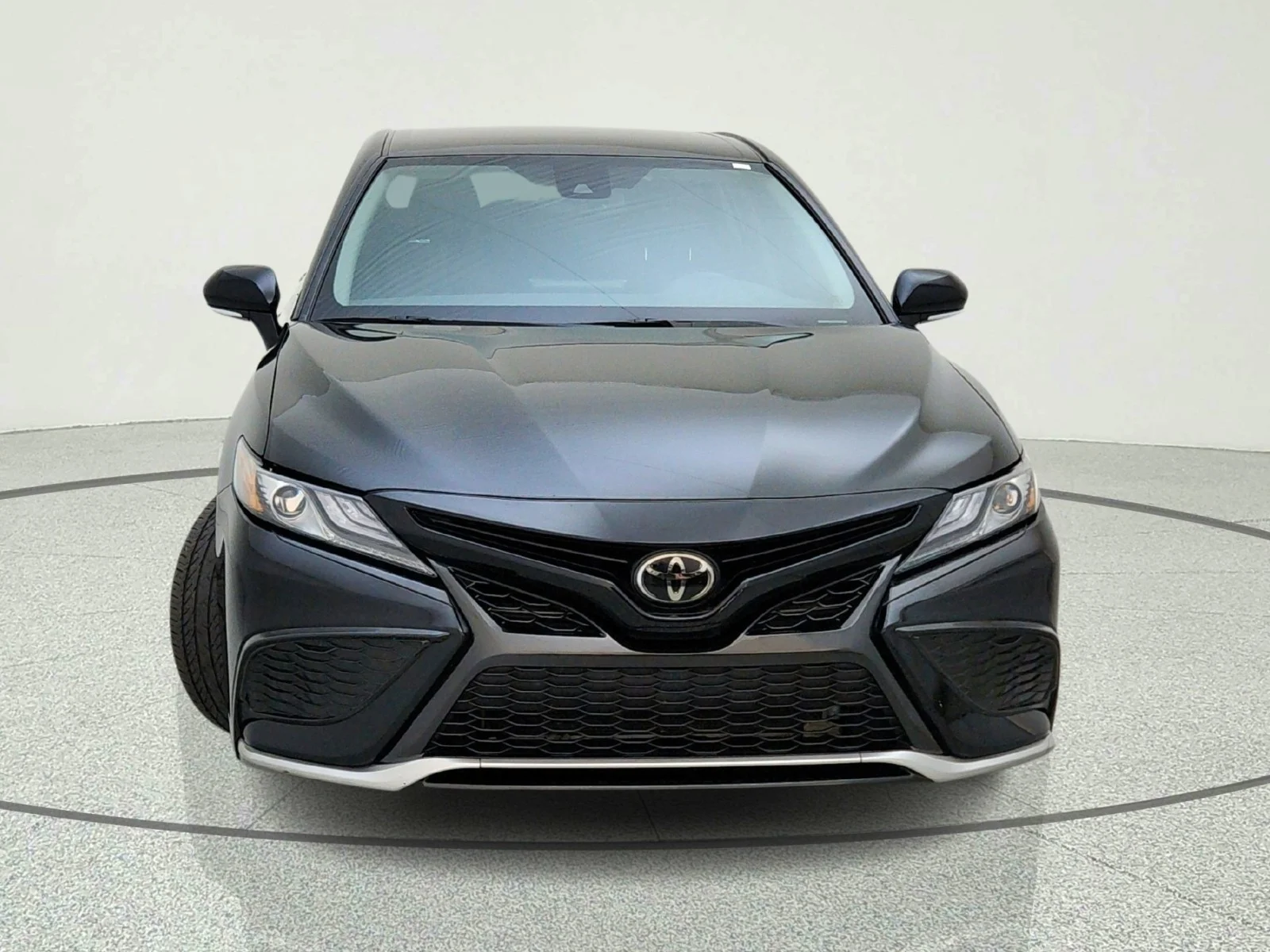Used 2023 BLACK Toyota XSE image 3