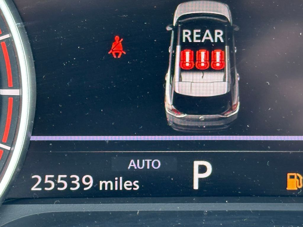 Used 2023 Red Nissan S image 6