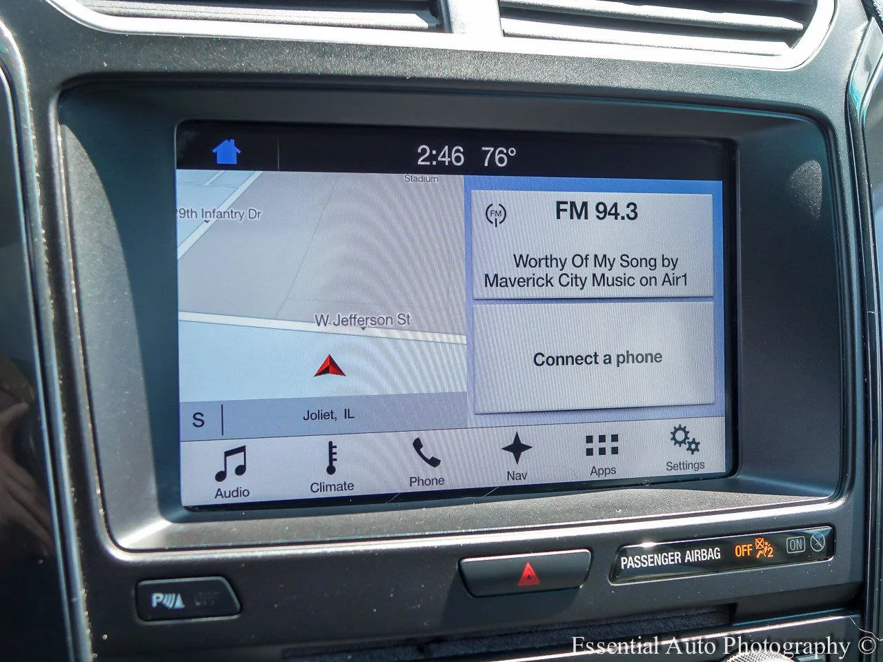 Used 2017 Oxford White FORD XLT image 14