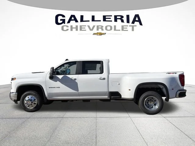 2026 Chevrolet Silverado 3500 HD LT - Photo 4