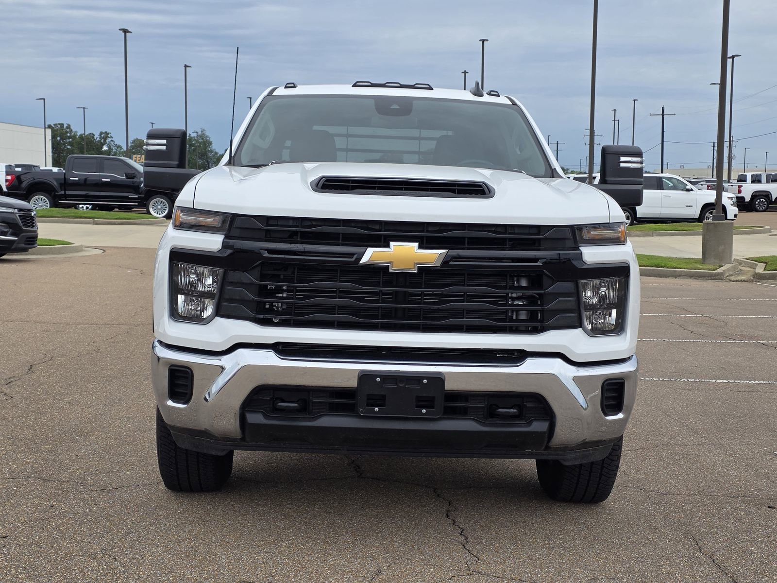 Used 2024 Summit White Chevrolet WT image 2