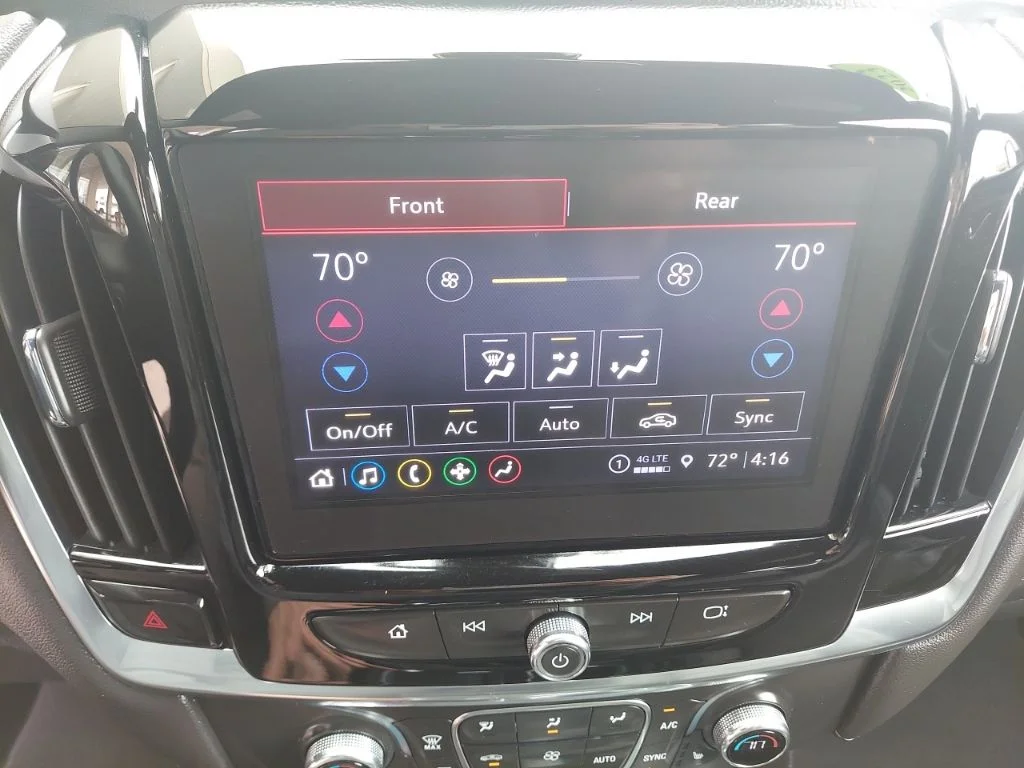 Used 2023 White Chevrolet LT Leather image 27
