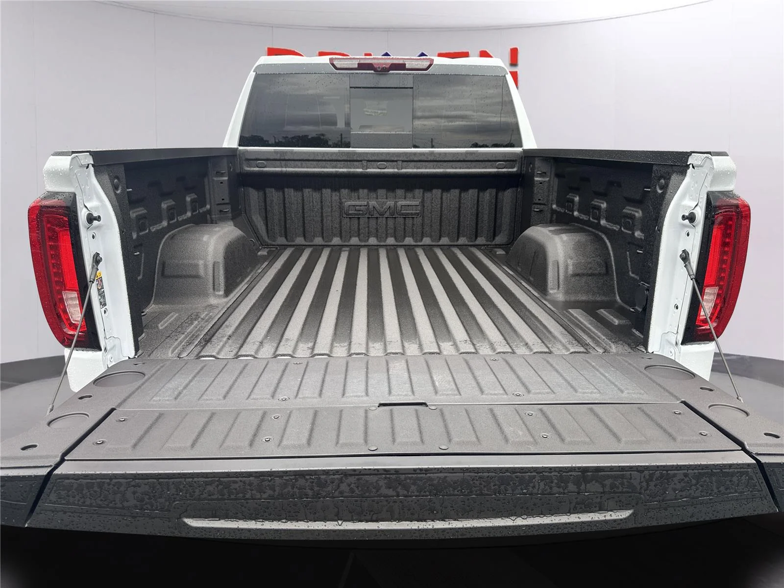 New 2026 Glacier White Tricoat GMC Denali Ultimate image 34
