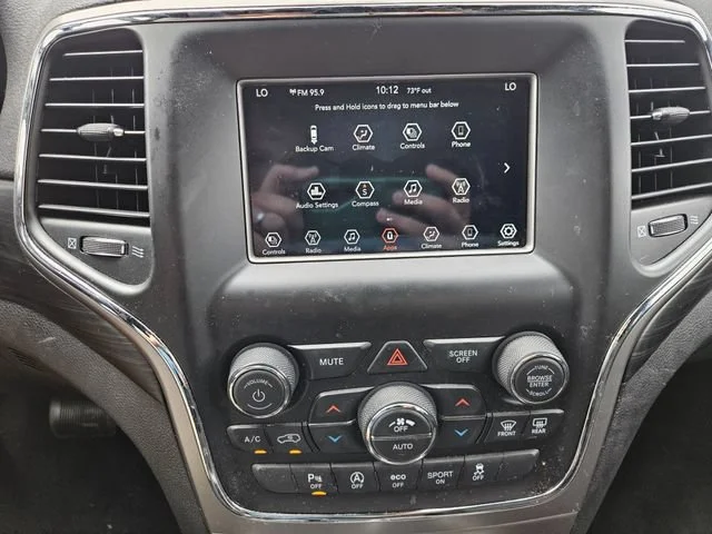 Used 2021 Black Jeep Laredo E image 18