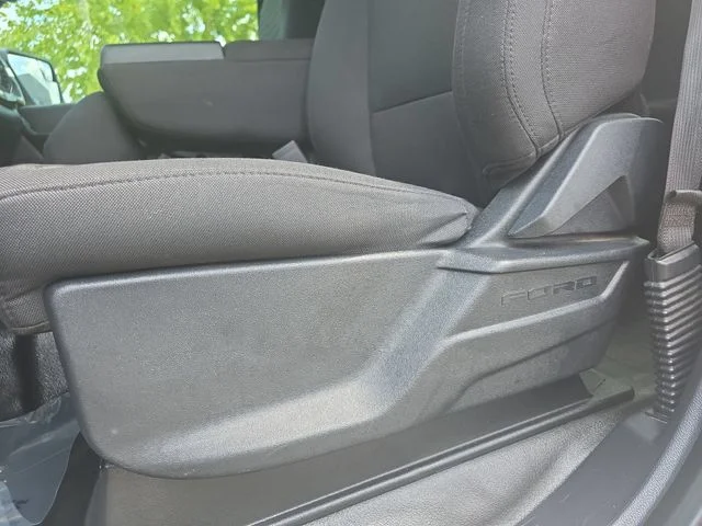 Used 2023 White Ford XL image 29