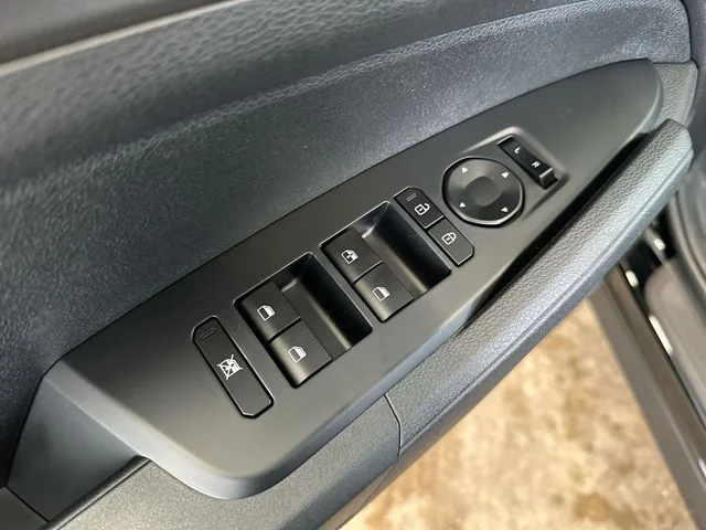 New 2026 Ebony Black Kia LX image 17