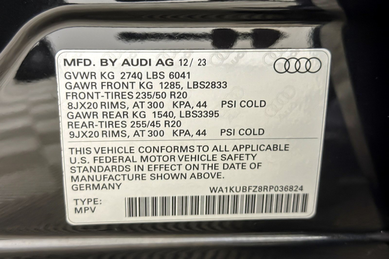 Used 2024 Mythos Black Metallic Audi Premium 55 quattro image 26