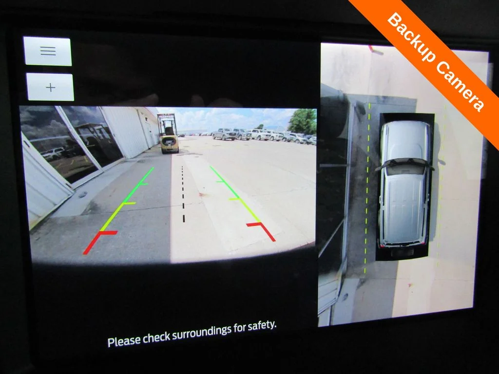 Used 2023 Red Ford Wildtrak image 14