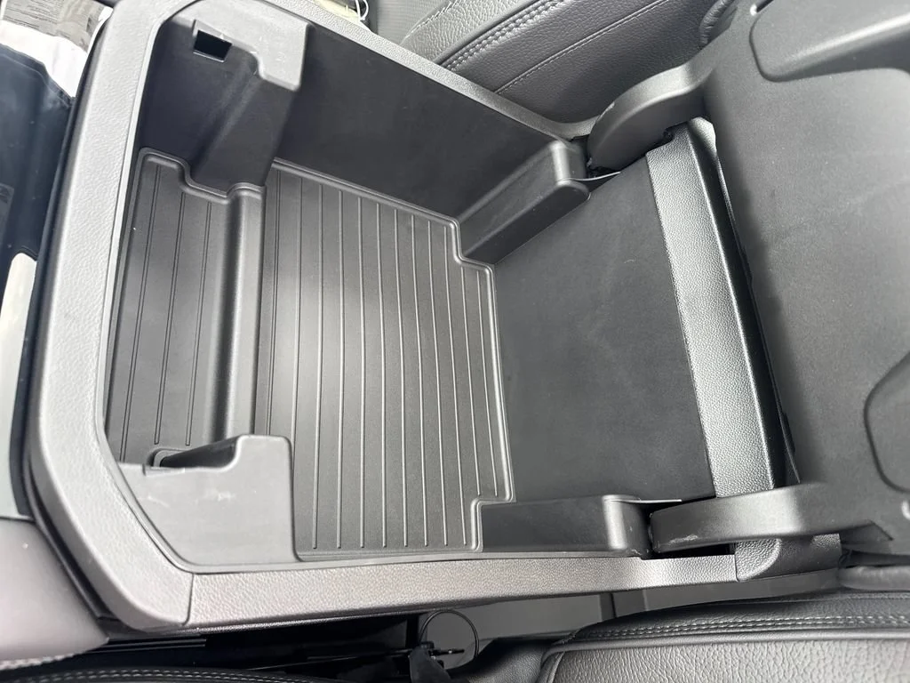 2026 GMC Yukon XL Denali - Photo 26