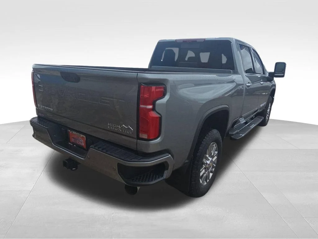 2026 Chevrolet Silverado 3500 HD High Country - Photo 7