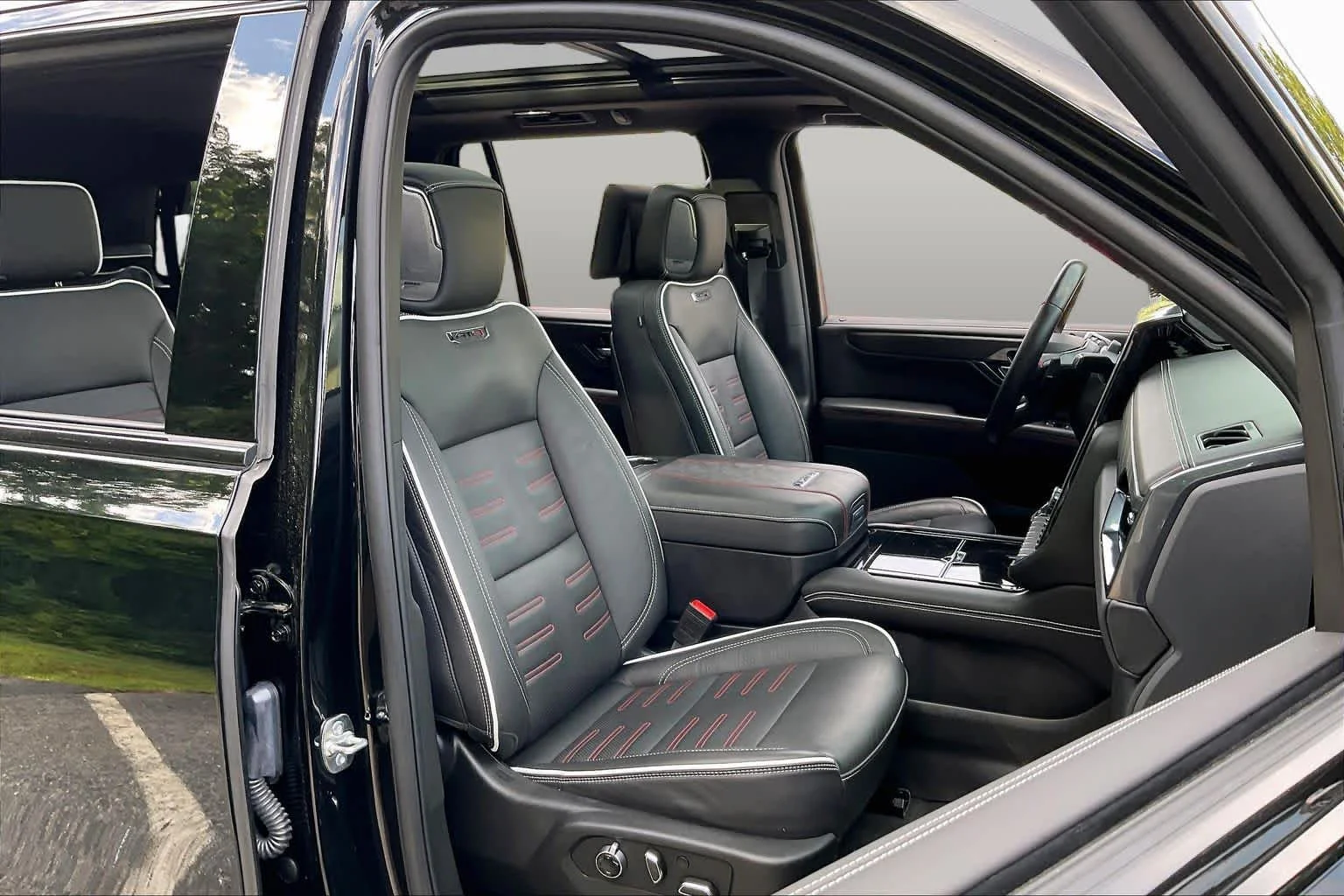 Pre-Owned 2025 GMC Yukon AT4 Ultimate