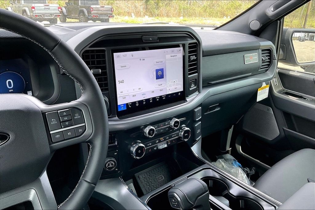 New 2026 Ford F-150 XLT 4D SuperCrew