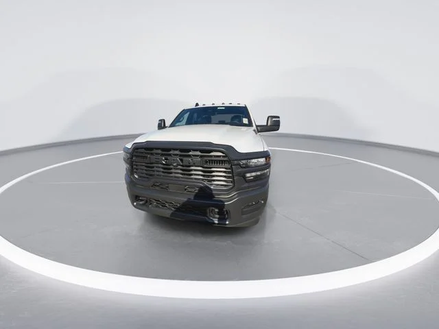 2026 RAM 3500 Chassis Tradesman - Photo 3