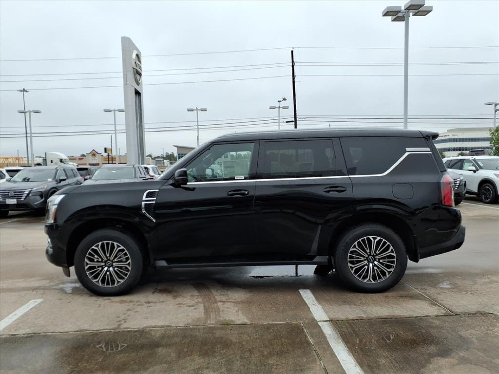 2026 Nissan Armada SL - 7