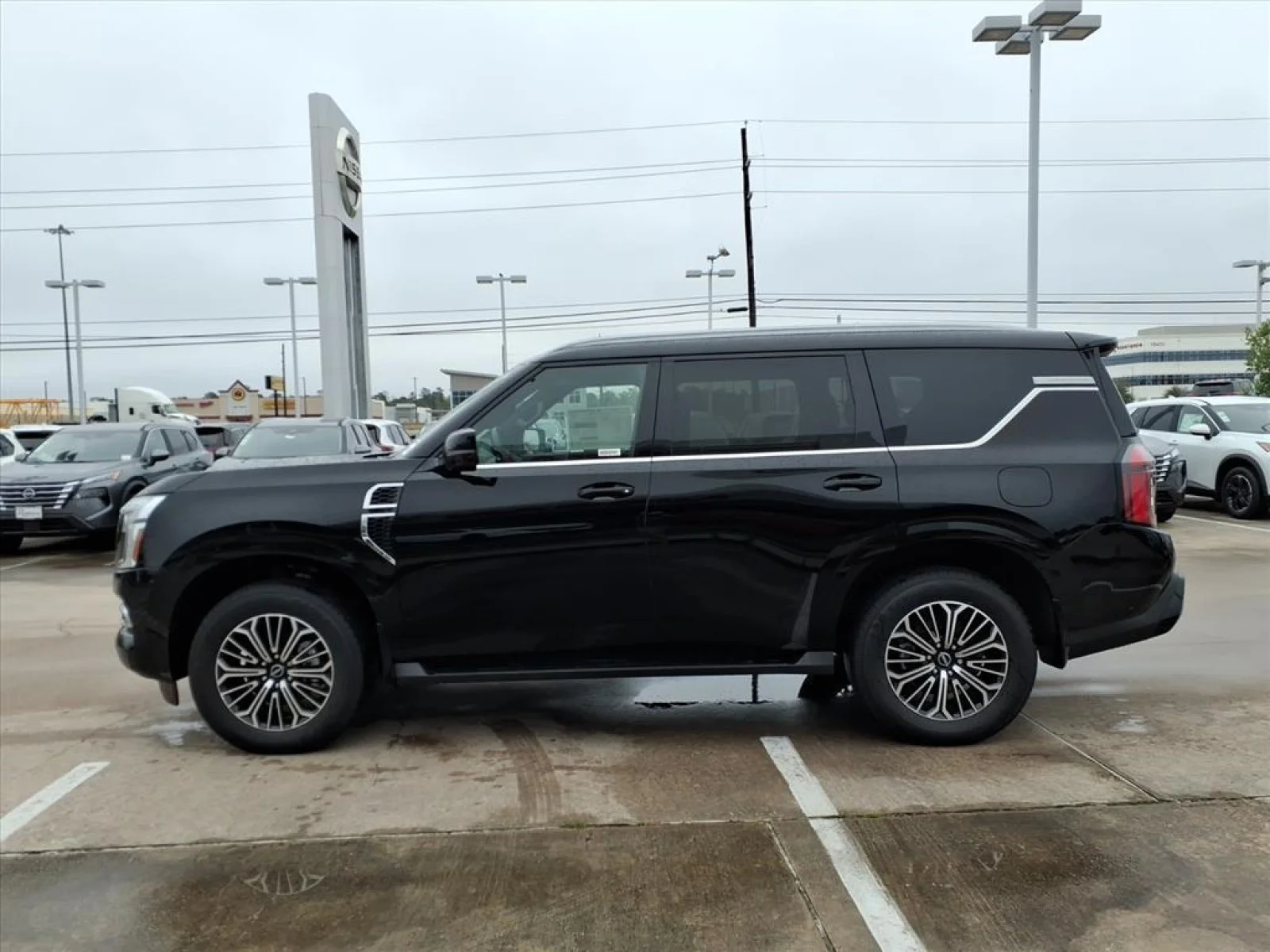 2026 Nissan Armada SL - 7