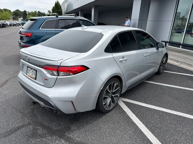 Used 2021 Silver Toyota SE image 4