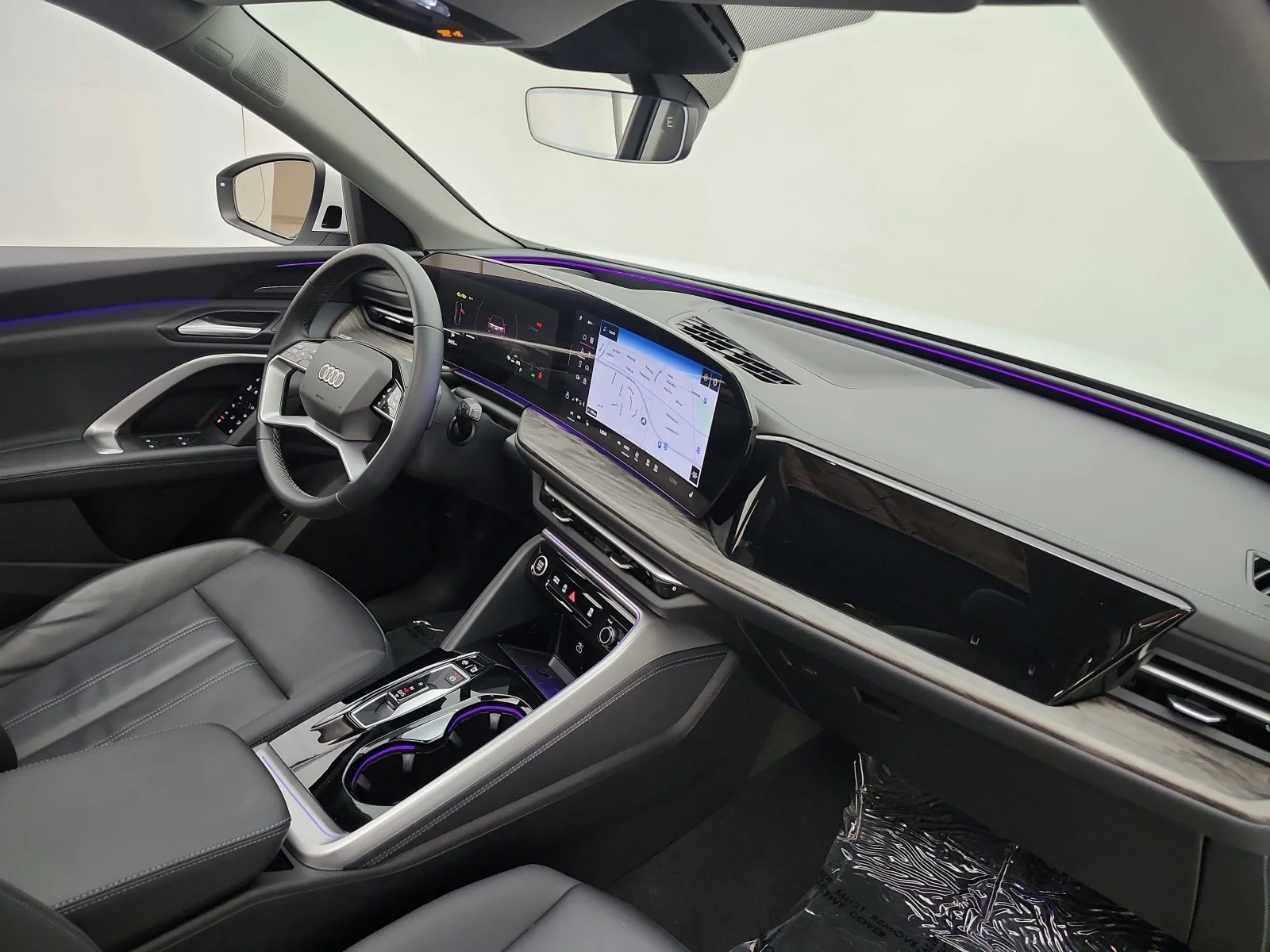 Used 2025 Glacier White Metallic Audi Premium Plus image 19