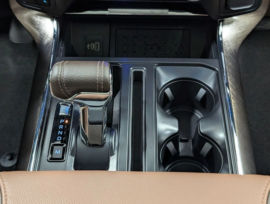 New 2026 Star White Metallic Tri-Coat Ford King Ranch® image 9
