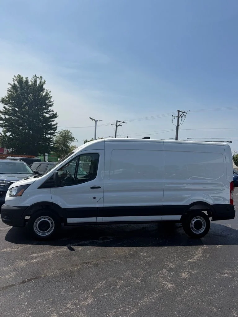 Used 2026 White Ford Base image 4