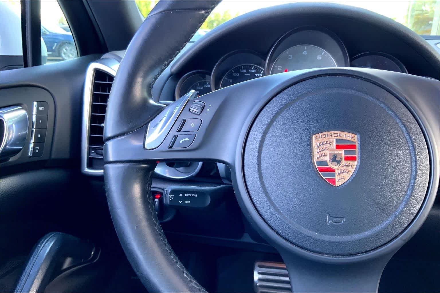 Used 2013 White Porsche S image 23