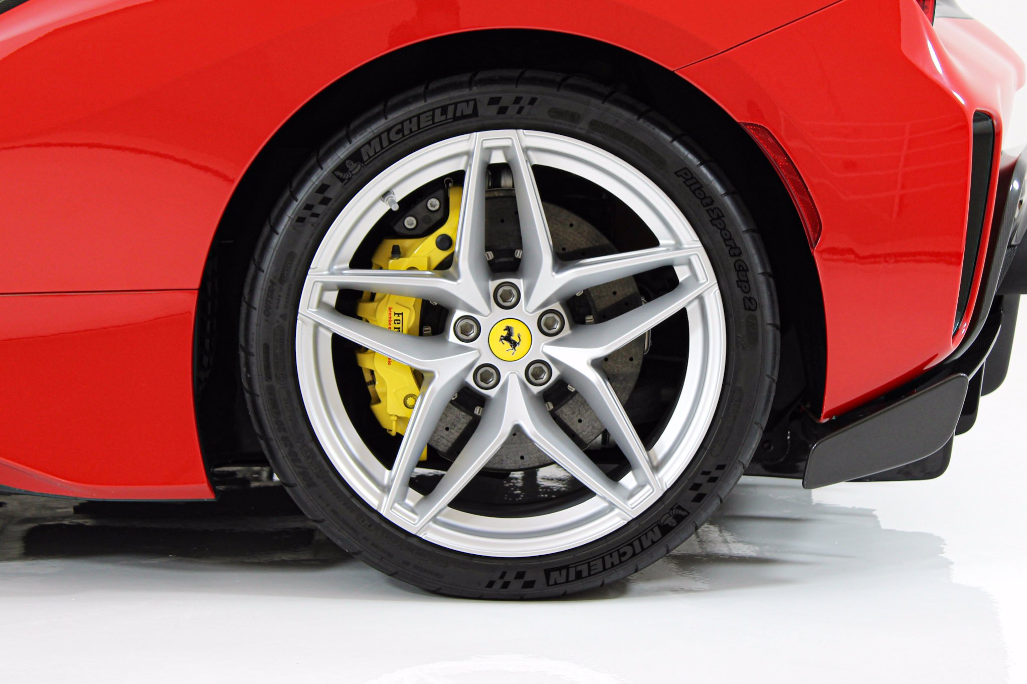 Certified Used 2019 Red Ferrari  image 23