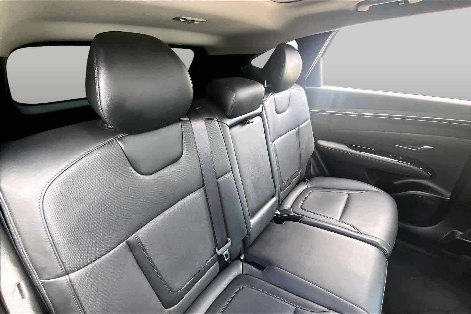 Used 2023 Portofino Gray Hyundai Limited image 18