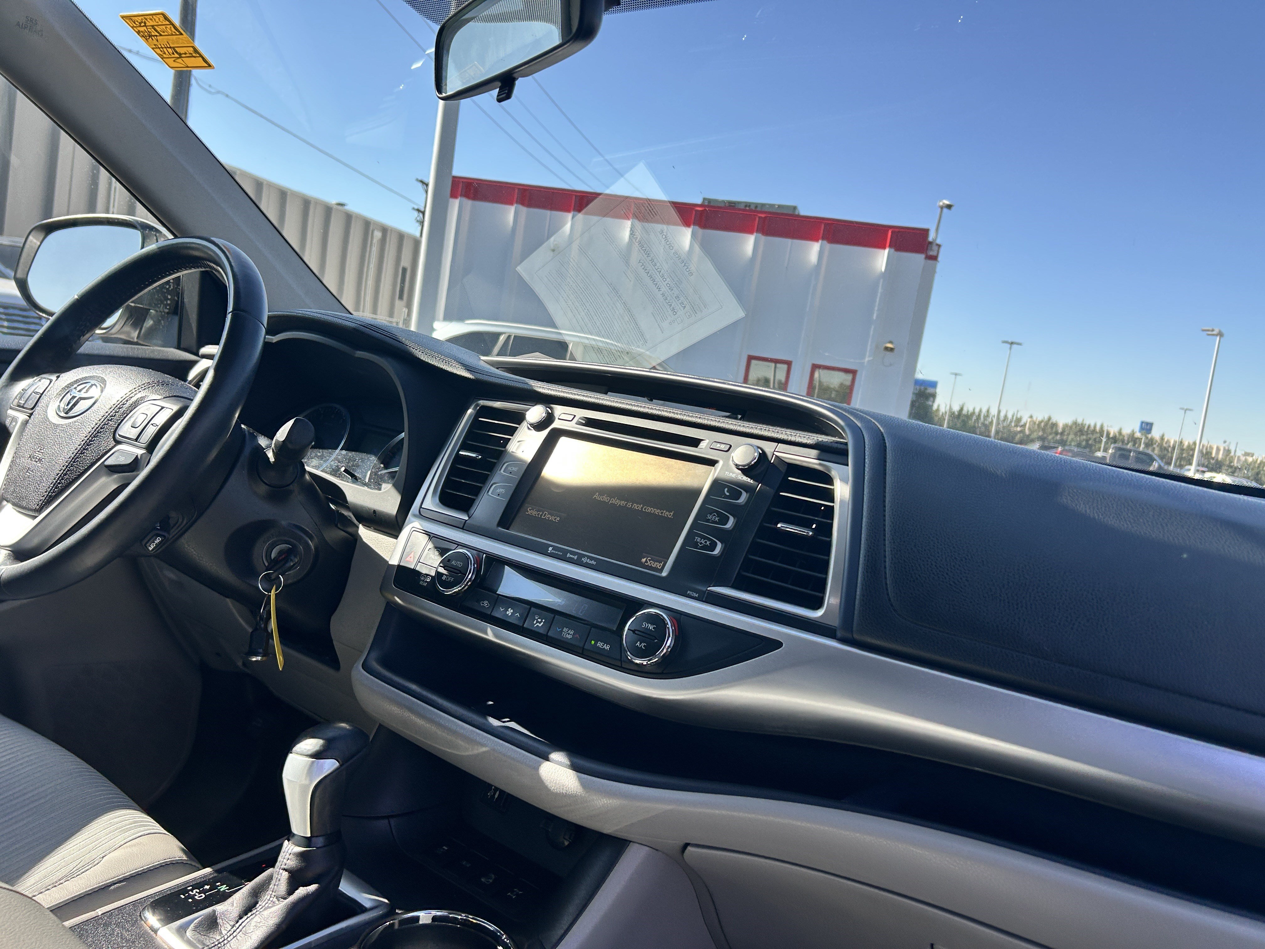 Used 2016 Blizzard Pearl Toyota LE image 14