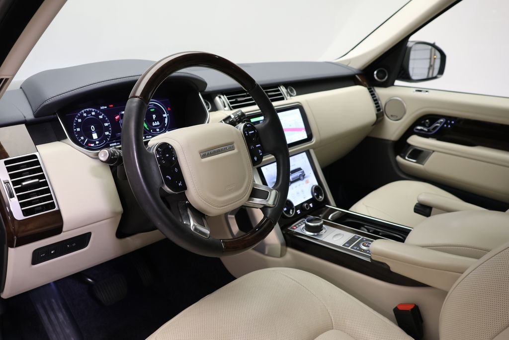 Used 2020 Portofino Blue Metallic Land Rover HSE image 29