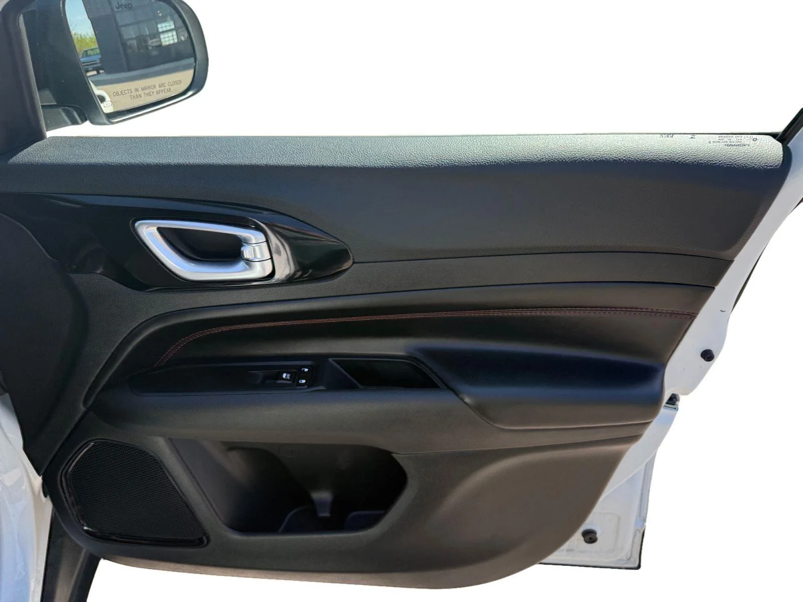 Used 2025 Bright White Clearcoat Jeep Trailhawk image 24