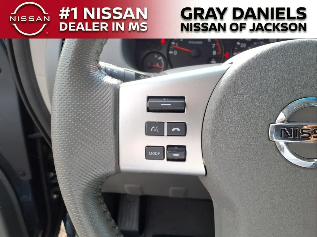 Used 2019 Blue Nissan SV image 13