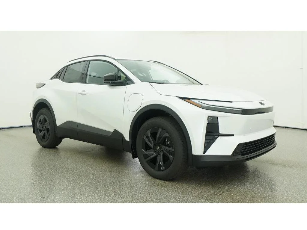 New 2026 Wind Chill Pearl Toyota SE image 29